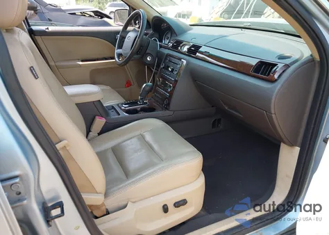 2008 Ford Taurus Limited z USA, uszkodzony, nr VIN 1FAHP25W58G136852